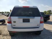 ✅ 2008 Land Rover LR2 SE • VIN: SALFS24N28H041130 • Lot: 81870595. Wystawiony na Copart z przebiegiem 149 526 mil. Bezpłatny archiwum sprzedaży aukcyjnych z USA i szczegółowy raport historii pojazdu na DreamBid. Zdjęcie 6.