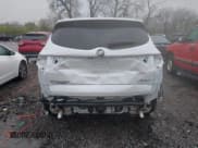 ✅ 2024 Buick Enclave Avenir • VIN: 5GAEVCKW3RJ110947 • Лот: 41944194. Опубликован ранее на IAAI с пробегом 31 617 миль. Бесплатный доступ к архиву аукционных продаж из США и подробный отчёт об истории автомобиля на DreamBid. Изображение 6.