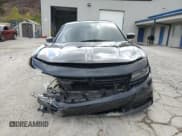 ✅ 2018 Dodge Charger R/T • VIN: 2C3CDXCT5JH176303 • Lot: 70745605. Wystawiony na Copart z przebiegiem 113 235 mil. Bezpłatny archiwum sprzedaży aukcyjnych z USA i szczegółowy raport historii pojazdu na DreamBid. Zdjęcie 5.