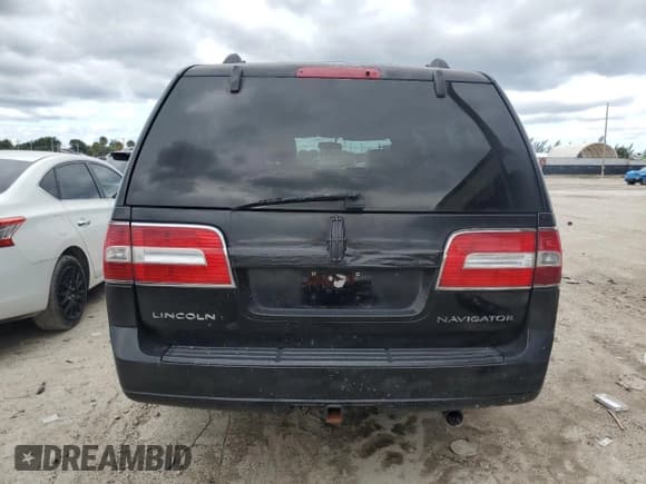 ✅ 2007 Lincoln Navigator • VIN: 5LMFL27537LJ15918 • Lot: 75200624. Listed on Copart with 186,429 mi. Free auction sales archive from the USA and detailed vehicle history report at DreamBid. Image 6.