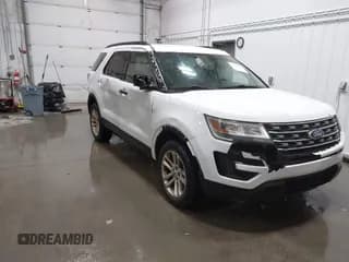 ✅ 2017 Ford Explorer • VIN: 1FM5K8BH0HGA70842 • Lot: 43721155. Wystawiony na IAAI z przebiegiem 123 633 mil. Bezpłatny archiwum sprzedaży aukcyjnych z USA i szczegółowy raport historii pojazdu na DreamBid. Zdjęcie 1.