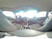 ✅ 2014 Hyundai Veloster • VIN: KMHTC6ADXEU217978 • Lot: 78238444. Wystawiony na Copart z przebiegiem 175 891 mil. Bezpłatny archiwum sprzedaży aukcyjnych z USA i szczegółowy raport historii pojazdu na DreamBid. Zdjęcie 14.