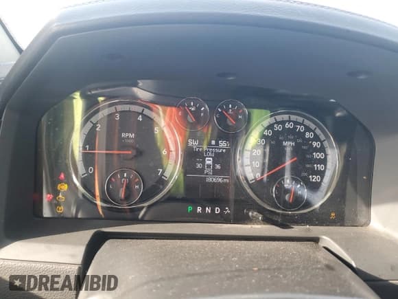 ✅ 2012 Ram 1500 Sport • VIN: 1C6RD7MT7CS258377 • Lot: 87306475. Listed on Copart with 180,696 mi. Free auction sales archive from the USA and detailed vehicle history report at DreamBid. Image 9.