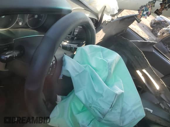 2010 Hyundai Accent GLS z VIN KMHCN4AC6AU472353, wystawiony jako Copart lot #77961914 z przebiegiem Nie podano mil oraz Szkoda całkowita • Salvage title. Historia ofert i sprzedaży dostępna na DreamBid. Obrazek 9.