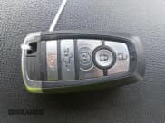 ✅ 2021 Ford F-150 XL • VIN: 1FTEW1EP8MFA02422 • Lot: 42834647. Wystawiony na IAAI z przebiegiem 90 483 mil. Bezpłatny archiwum sprzedaży aukcyjnych z USA i szczegółowy raport historii pojazdu na DreamBid. Zdjęcie 11.