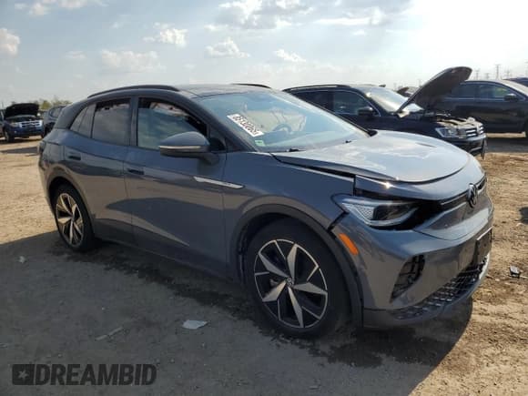 ✅ 2023 Volkswagen ID.4 Pro • VIN: 1V2VMPE85PC019443 • Lot: 85130065. Wystawiony na Copart z przebiegiem 13 982 mil. Bezpłatny archiwum sprzedaży aukcyjnych z USA i szczegółowy raport historii pojazdu na DreamBid. Zdjęcie 4.