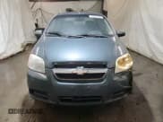 ✅ 2010 Chevrolet Aveo 1LT • VIN: KL1TD5DE9AB110353 • Lot: 43691435. Wystawiony na Copart z przebiegiem Nie podano. Bezpłatny archiwum sprzedaży aukcyjnych z USA i szczegółowy raport historii pojazdu na DreamBid. Zdjęcie 5.