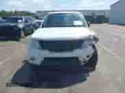 2014 Nissan Frontier Desert Runner z VIN 1N6AD0ER1EN768304, wystawiony jako IAAI lot #43281195 z przebiegiem 115 362 mil mil oraz . Historia ofert i sprzedaży dostępna na DreamBid. Obrazek 13.