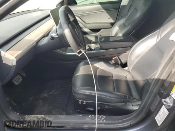 ✅ 2020 Tesla Model 3 Long Range • VIN: 5YJ3E1EB4LF770285 • Лот: 81882125. Опубликован ранее на Copart с пробегом 79 001 миль. Бесплатный доступ к архиву аукционных продаж из США и подробный отчёт об истории автомобиля на DreamBid. Изображение 7.