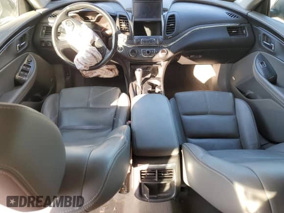 2017 Chevrolet Impala LT z VIN 2G1105S33H9118224, wystawiony jako Copart lot #77755954 z przebiegiem 92 300 mil mil oraz Szkoda całkowita • Salvage title. Historia ofert i sprzedaży dostępna na DreamBid. Obrazek 8.