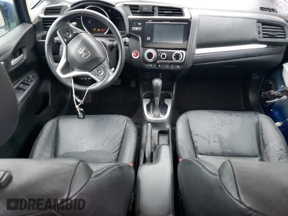 ✅ 2018 Honda Fit EX-L • VIN: 3HGGK5H06JM702320 • Лот: 66926535. Опубликован ранее на Copart с пробегом 67 999 миль. Бесплатный доступ к архиву аукционных продаж из США и подробный отчёт об истории автомобиля на DreamBid. Изображение 8.