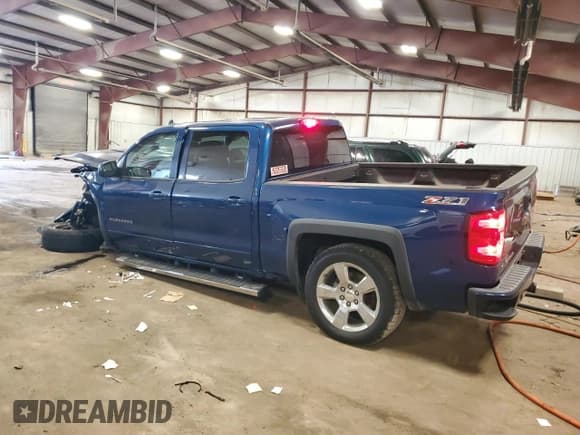 ✅ 2016 Chevrolet Silverado 1500 LT • VIN: 3GCUKREC8GG298127 • Лот: 90105235. Опубликован ранее на Copart с пробегом 141 999 миль. Бесплатный доступ к архиву аукционных продаж из США и подробный отчёт об истории автомобиля на DreamBid. Изображение 2.