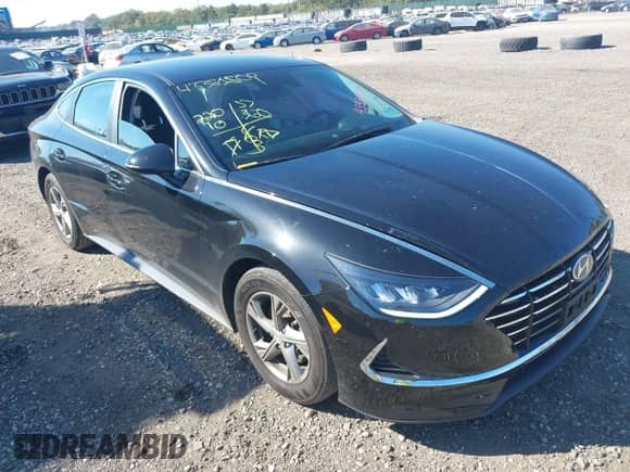 2022 Hyundai Sonata SE with VIN KMHL24JA6NA222660, listed as a IAAI auction lot 43381509 with 22,010 mi miles and . Bid and sale history available at DreamBid. Image 1.