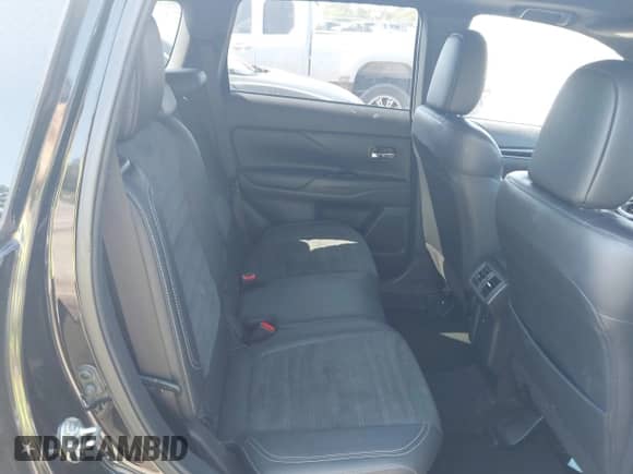 2019 Mitsubishi Outlander SE с VIN JA4AD3A35KZ025472, выставлен на аукционе IAAI как лот 42143703 с пробегом 147 154 миль миль и . История ставок и продаж доступна на DreamBid. Изображение 8.