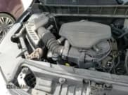 ✅ 2017 GMC Acadia Denali • VIN: 1GKKNXLS0HZ252973 • Lot: 85369045. Wystawiony na Copart z przebiegiem 147 716 mil. Bezpłatny archiwum sprzedaży aukcyjnych z USA i szczegółowy raport historii pojazdu na DreamBid. Zdjęcie 15.