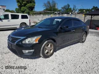 2015 Nissan Altima S with VIN 1N4AL3AP9FC462630, listed as a Copart auction lot 89634105 with 148,790 mi miles and Salvage title. Bid and sale history available at DreamBid. Image 1.