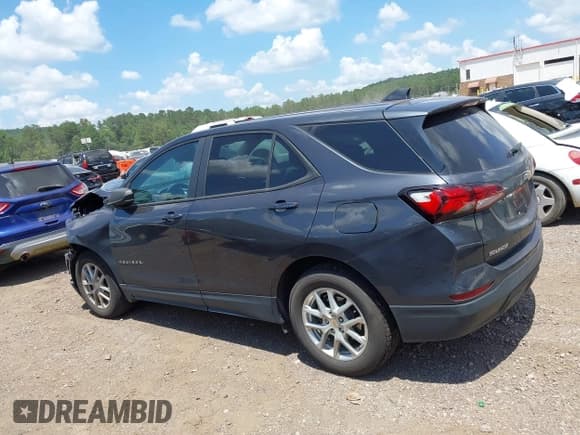 ✅ 2022 Chevrolet Equinox LS • VIN: 3GNAXHEV7NS203526 • Lot: 42740763. Listed on IAAI with 51,271 mi. Free auction sales archive from the USA and detailed vehicle history report at DreamBid. Image 14.