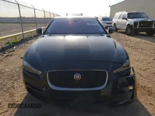 ✅ 2017 Jaguar XE 25t • VIN: SAJAR4BG3HA976714 • Лот: 72945742. Опубликован ранее на Copart с пробегом 101 114 миль. Бесплатный доступ к архиву аукционных продаж из США и подробный отчёт об истории автомобиля на DreamBid. Изображение 5.