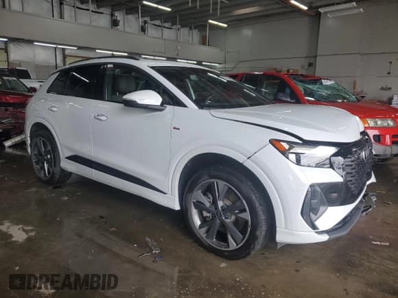 ✅ 2024 Audi Q4 e-tron • VIN: WA1K2BFZ4RP002563 • Lot: 88053855. Listed on Copart with 11,152 mi. Free auction sales archive from the USA and detailed vehicle history report at DreamBid. Image 4.