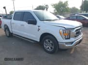 ✅ 2023 Ford F-150 XL • VIN: 1FTEW1CP1PKF44623 • Lot: 41921624. Wystawiony na IAAI z przebiegiem 3 008 mil. Bezpłatny archiwum sprzedaży aukcyjnych z USA i szczegółowy raport historii pojazdu na DreamBid. Zdjęcie 1.