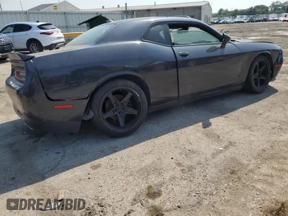 ✅ 2018 Dodge Challenger SXT • VIN: 2C3CDZAG5JH161933 • Lot: 64328445. Listed on Copart with 81,259 mi. Free auction sales archive from the USA and detailed vehicle history report at DreamBid. Image 3.