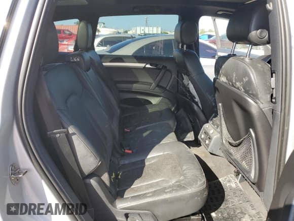 ✅ 2012 Audi Q7 • VIN: WA1AGBFE8CD001564 • Lot: 76814114. Wystawiony na Copart z przebiegiem 101 911 mil. Bezpłatny archiwum sprzedaży aukcyjnych z USA i szczegółowy raport historii pojazdu na DreamBid. Zdjęcie 11.