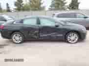 2018 Chevrolet Malibu LT с VIN 1G1ZD5ST7JF188099, выставлен на аукционе IAAI как лот 43335471 с пробегом 7 705 миль миль и . История ставок и продаж доступна на DreamBid. Изображение 12.