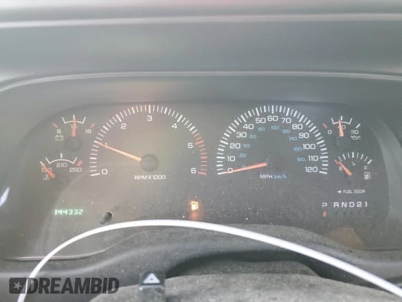 ✅ 1999 Dodge Dakota SLT • VIN: 1B7GG22Y0XS159737 • Lot: 76625814. Wystawiony na Copart z przebiegiem 144 332 mil. Bezpłatny archiwum sprzedaży aukcyjnych z USA i szczegółowy raport historii pojazdu na DreamBid. Zdjęcie 9.