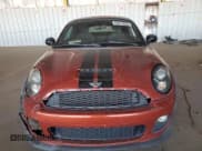 ✅ 2012 MINI Coupe S • VIN: WMWSX3C53CT408408 • Lot: 67077255. Wystawiony na Copart z przebiegiem Nie podano. Bezpłatny archiwum sprzedaży aukcyjnych z USA i szczegółowy raport historii pojazdu na DreamBid. Zdjęcie 5.