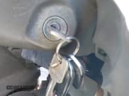 ✅ 2002 Chevrolet Tracker • VIN: 2CNBE13C326917199 • Лот: 43834641. Опубликован ранее на IAAI с пробегом 113 973 миль. Бесплатный доступ к архиву аукционных продаж из США и подробный отчёт об истории автомобиля на DreamBid. Изображение 11.