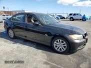 ✅ 2007 BMW 3 Series 328xi • VIN: WBAVC73527KP31845 • Lot: 90895035. Wystawiony na Copart z przebiegiem 117 744 mil. Bezpłatny archiwum sprzedaży aukcyjnych z USA i szczegółowy raport historii pojazdu na DreamBid. Zdjęcie 4.