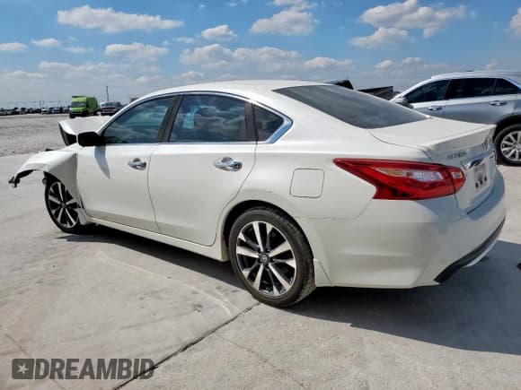 ✅ 2016 Nissan Altima SR • VIN: 1N4AL3AP1GN379344 • Lot: 81906325. Wystawiony na Copart z przebiegiem Nie podano. Bezpłatny archiwum sprzedaży aukcyjnych z USA i szczegółowy raport historii pojazdu na DreamBid. Zdjęcie 2.