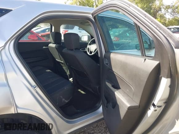 ✅ 2017 Chevrolet Equinox LS • VIN: 2GNFLEEK9H6147923 • Лот: 43277041. Опубликован ранее на IAAI с пробегом 74 552 миль. Бесплатный доступ к архиву аукционных продаж из США и подробный отчёт об истории автомобиля на DreamBid. Изображение 8.