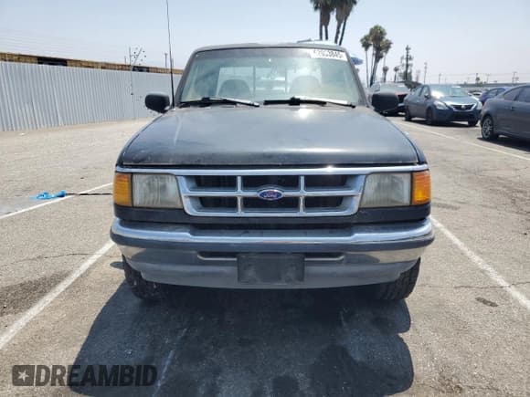 ✅ 1994 Ford Ranger Splash • VIN: 1FTCR15XXRPA77493 • Lot: 62033845. Wystawiony na Copart z przebiegiem 82 165 mil. Bezpłatny archiwum sprzedaży aukcyjnych z USA i szczegółowy raport historii pojazdu na DreamBid. Zdjęcie 5.