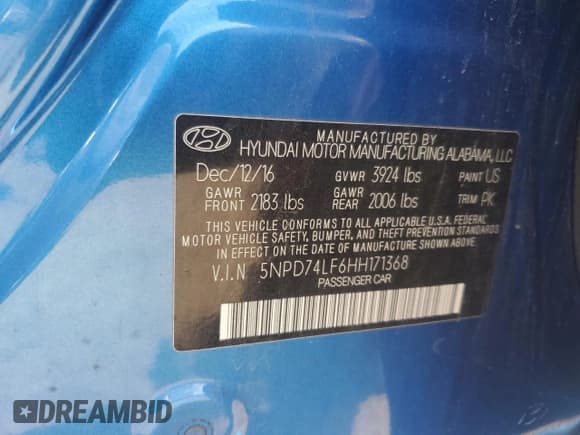 ✅ 2017 Hyundai Elantra SE • VIN: 5NPD74LF6HH171368 • Lot: 68757535. Listed on Copart with 146,557 mi. Free auction sales archive from the USA and detailed vehicle history report at DreamBid. Image 12.