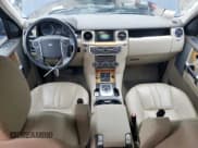 ✅ 2015 Land Rover LR4 HSE • VIN: SALAG2V6XFA742605 • Lot: 60933265. Listed on Copart with Not provided. Free auction sales archive from the USA and detailed vehicle history report at DreamBid. Image 8.