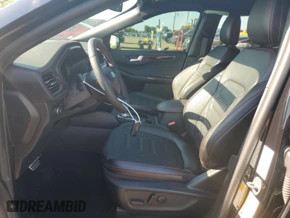 ✅ 2024 Ford Escape ST-Line Elite • VIN: 1FMCU9PA6RUA41447 • Lot: 63382865. Wystawiony na Copart z przebiegiem 5 447 mil. Bezpłatny archiwum sprzedaży aukcyjnych z USA i szczegółowy raport historii pojazdu na DreamBid. Zdjęcie 7.