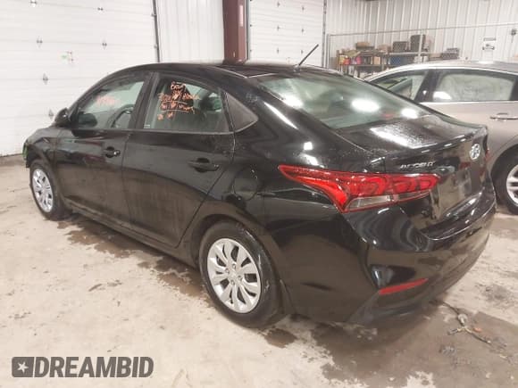 ✅ 2022 Hyundai Accent SE • VIN: 3KPC24A65NE166577 • Лот: 41708850. Опубликован ранее на IAAI с пробегом 17 566 миль. Бесплатный доступ к архиву аукционных продаж из США и подробный отчёт об истории автомобиля на DreamBid. Изображение 3.