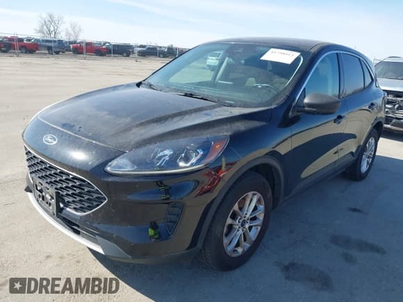 ✅ 2022 Ford Escape SE • VIN: 1FMCU9G6XNUB30881 • Lot: 41750512. Listed on IAAI with 88,681 mi. Free auction sales archive from the USA and detailed vehicle history report at DreamBid. Image 2.