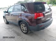 ✅ 2011 Kia Sorento EX • VIN: 5XYKU4A28BG054812 • Лот: 43136079. Опубликован ранее на IAAI с пробегом 199 719 миль. Бесплатный доступ к архиву аукционных продаж из США и подробный отчёт об истории автомобиля на DreamBid. Изображение 3.