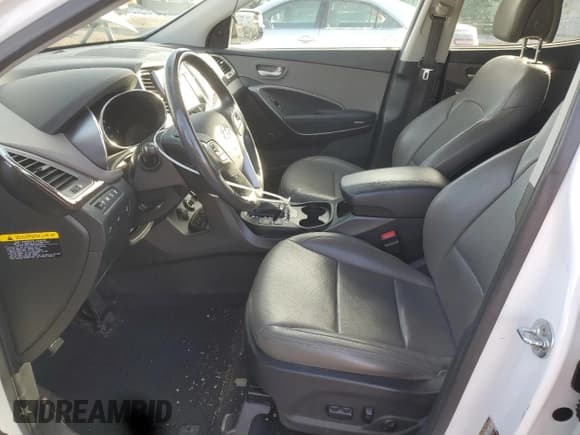 ✅ 2017 Hyundai Santa Fe 2.4L • VIN: 5NMZUDLB5HH035516 • Lot: 92186305. Listed on Copart with 158,230 mi. Free auction sales archive from the USA and detailed vehicle history report at DreamBid. Image 7.