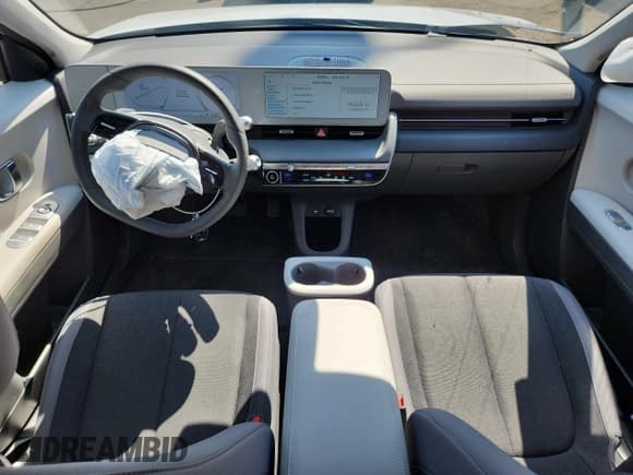 ✅ 2024 Hyundai Ioniq 5 SEL • VIN: KM8KNDDF1RU328240 • Lot: 69603415. Listed on Copart with 6,711 mi. Free auction sales archive from the USA and detailed vehicle history report at DreamBid. Image 8.