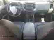 2020 Chevrolet Colorado 2WD Z71 z VIN 1GCGSDEN7L1142185, wystawiony jako Copart lot #57342705 z przebiegiem 29 606 mil mil oraz Szkoda całkowita • Salvage title. Historia ofert i sprzedaży dostępna na DreamBid. Obrazek 8.