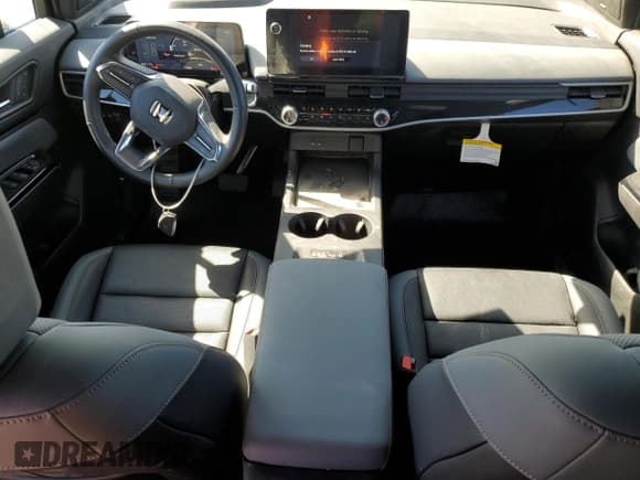 ✅ 2024 Honda Prologue Elite • VIN: 3GPKHZRJXRS511642 • Lot: 82104205. Listed on Copart with 1,408 mi. Free auction sales archive from the USA and detailed vehicle history report at DreamBid. Image 8.