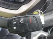 ✅ 2017 Jeep Cherokee High Altitude • VIN: 1C4PJMDS9HW609773 • Lot: 42282744. Wystawiony na IAAI z przebiegiem 120 601 mil. Bezpłatny archiwum sprzedaży aukcyjnych z USA i szczegółowy raport historii pojazdu na DreamBid. Zdjęcie 11.