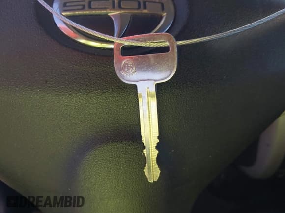 ✅ 2006 Scion xB • VIN: JTLKT324064057841 • Лот: 43438620. Опубликован ранее на IAAI с пробегом 311 111 миль. Бесплатный доступ к архиву аукционных продаж из США и подробный отчёт об истории автомобиля на DreamBid. Изображение 11.