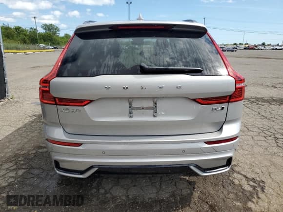 ✅ 2025 Volvo XC60 Plus • VIN: YV4M12RC2S1149298 • Lot: 69353065. Listed on Copart with 5,974 mi. Free auction sales archive from the USA and detailed vehicle history report at DreamBid. Image 6.