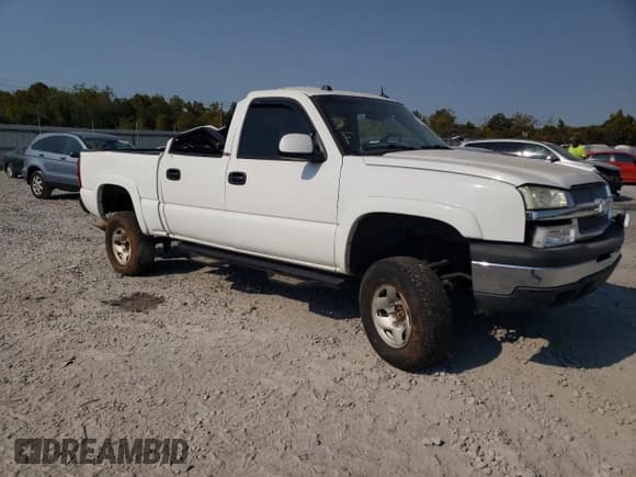 ✅ 2005 Chevrolet Silverado 1500 Z71 • VIN: 2GCEK13T151206192 • Лот: 76138044. Опубликован ранее на Copart с пробегом 283 525 миль. Бесплатный доступ к архиву аукционных продаж из США и подробный отчёт об истории автомобиля на DreamBid. Изображение 4.