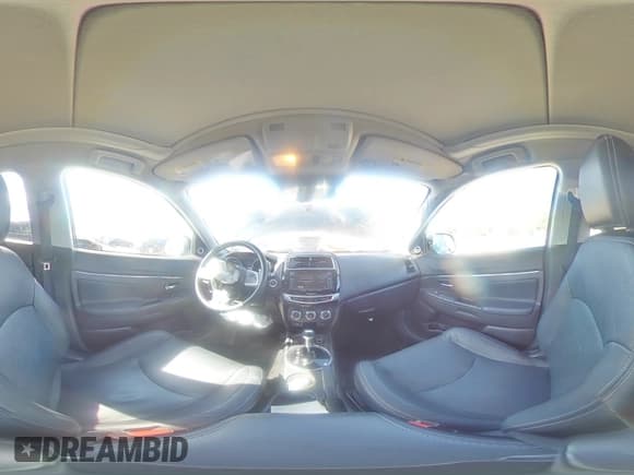 ✅ 2015 Mitsubishi Outlander SE • VIN: 4A4AR4AU7FE008152 • Lot: 84024245. Listed on Copart with 106,053 mi. Free auction sales archive from the USA and detailed vehicle history report at DreamBid. Image 14.