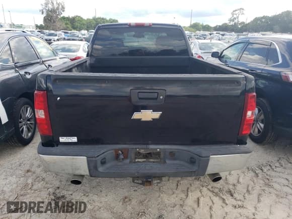 ✅ 2008 Chevrolet Silverado 1500 2LT • VIN: 2GCEC19J881276747 • Lot: 72558604. Listed on Copart with 160,695 mi. Free auction sales archive from the USA and detailed vehicle history report at DreamBid. Image 6.